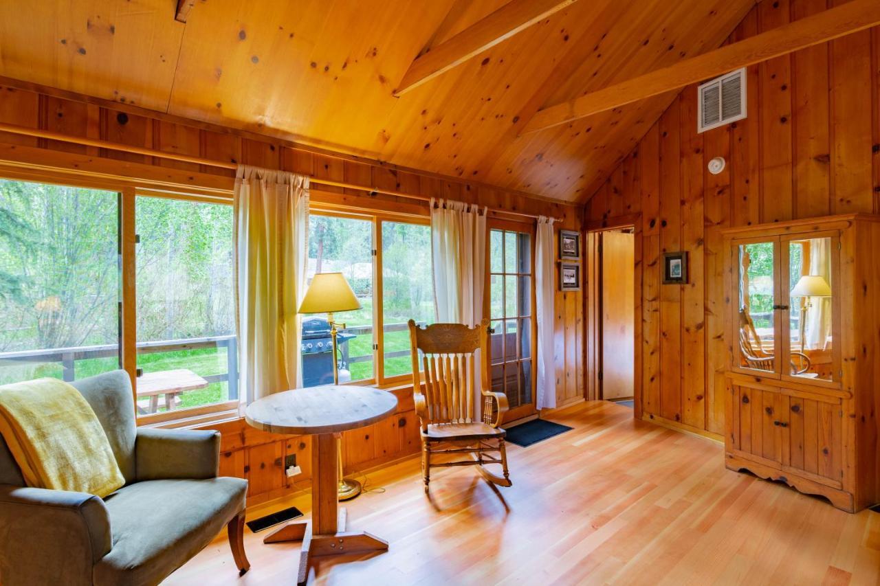 Lake Creek Lodge Camp Sherman Eksteriør bilde