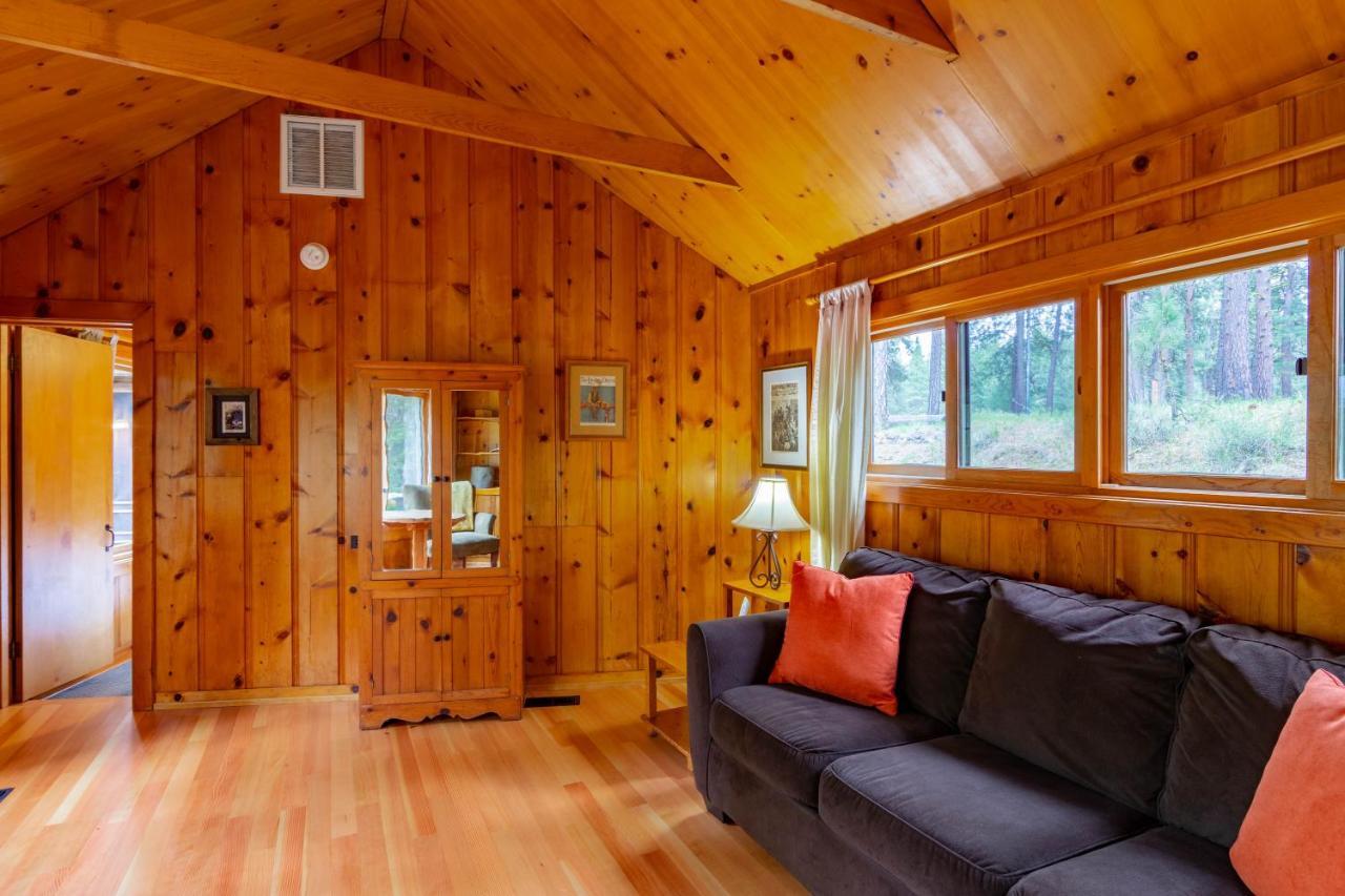 Lake Creek Lodge Camp Sherman Eksteriør bilde